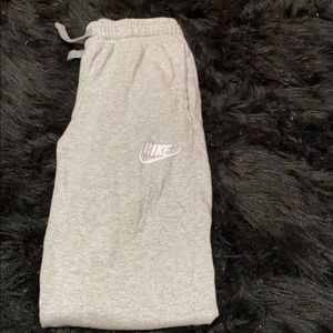 Boys Nike sweat pants